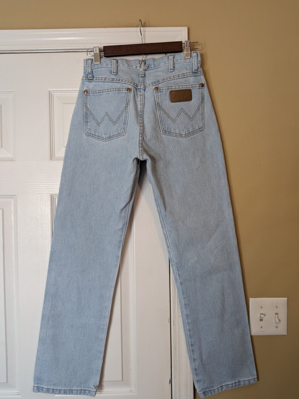Vintage 90s Wrangler High Rise Light Wash Straight Leg Jeans Western Size 7